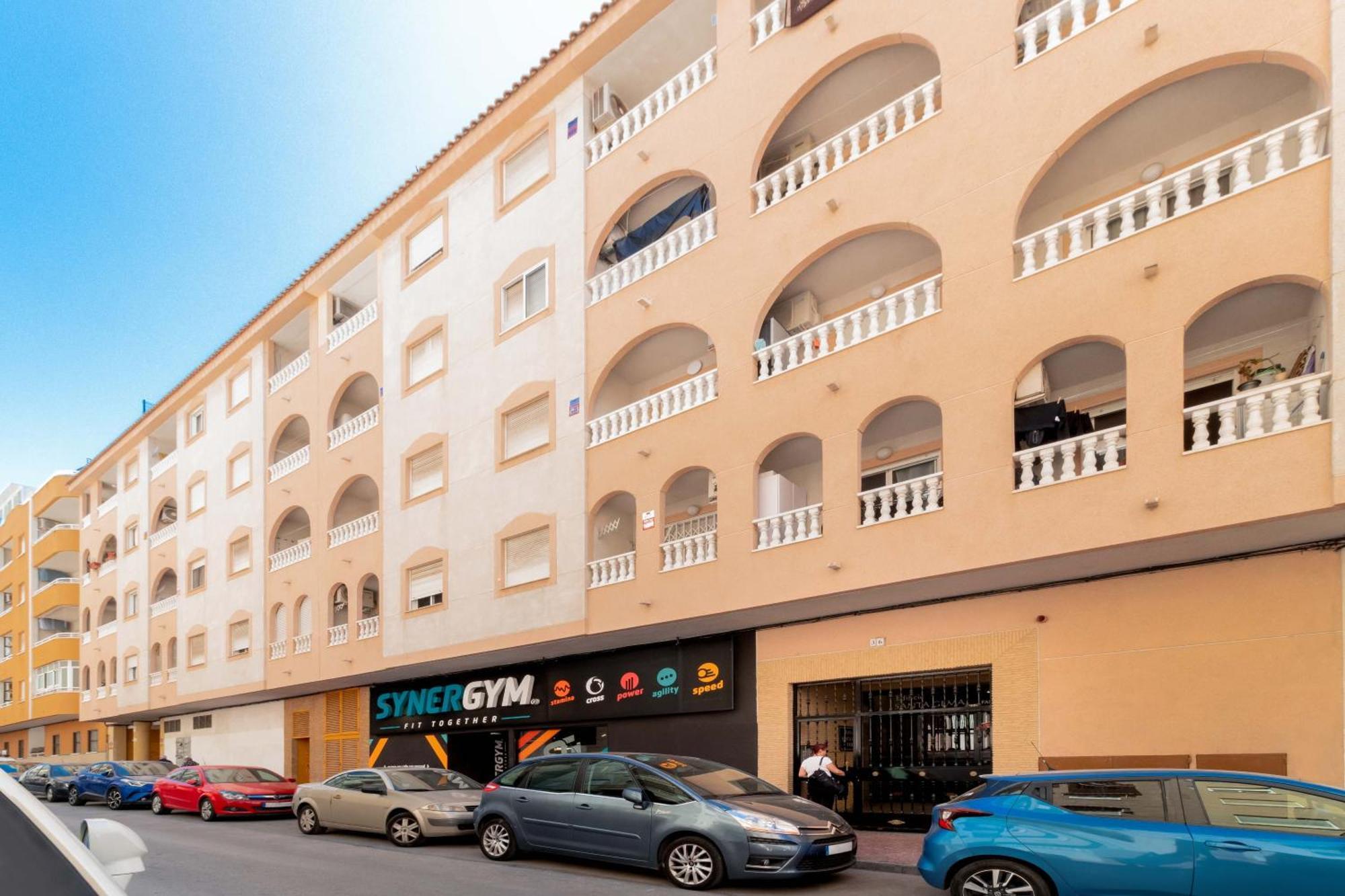 Apartamento Asta Apartman Torrevieja Kültér fotó